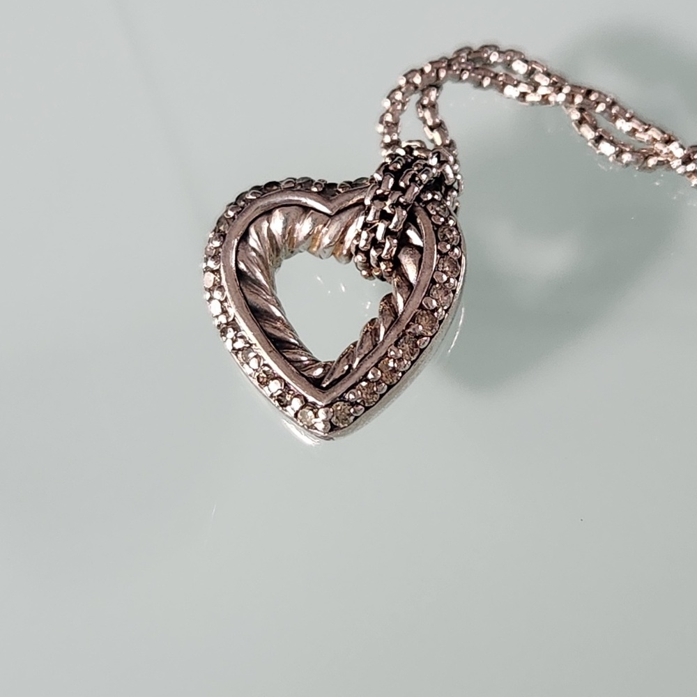 David Yurman Sterling Silver Diamonds Heart Necklace, preloved - Picture 3 of 9